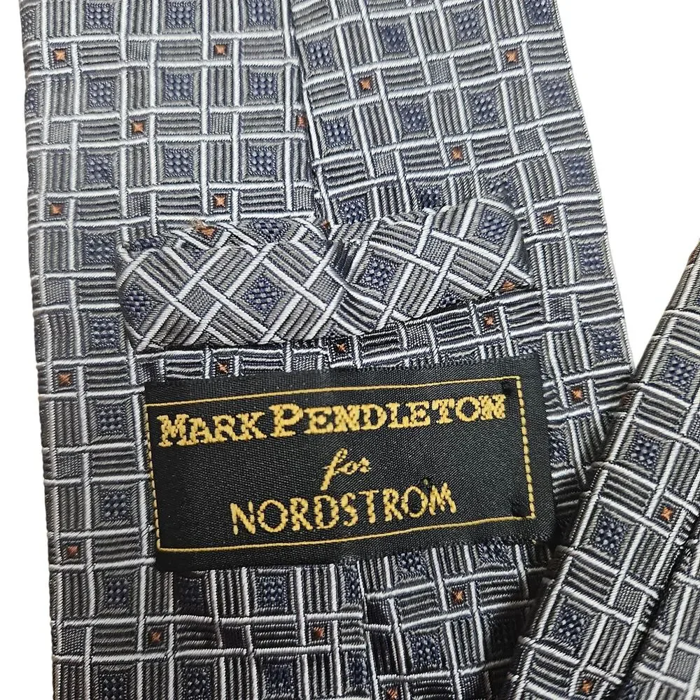 VTG Marc Pendleton for Nordstrom All Silk Italian Made Tie 58